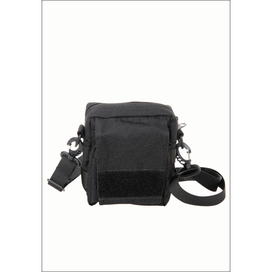 small shoulder pouch